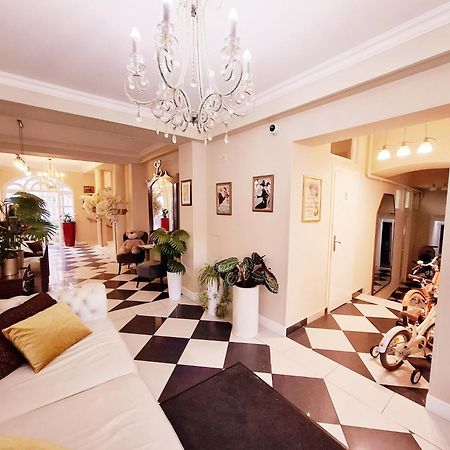 Hotel Livadic ซาโมบอร์ ภายนอก รูปภาพ